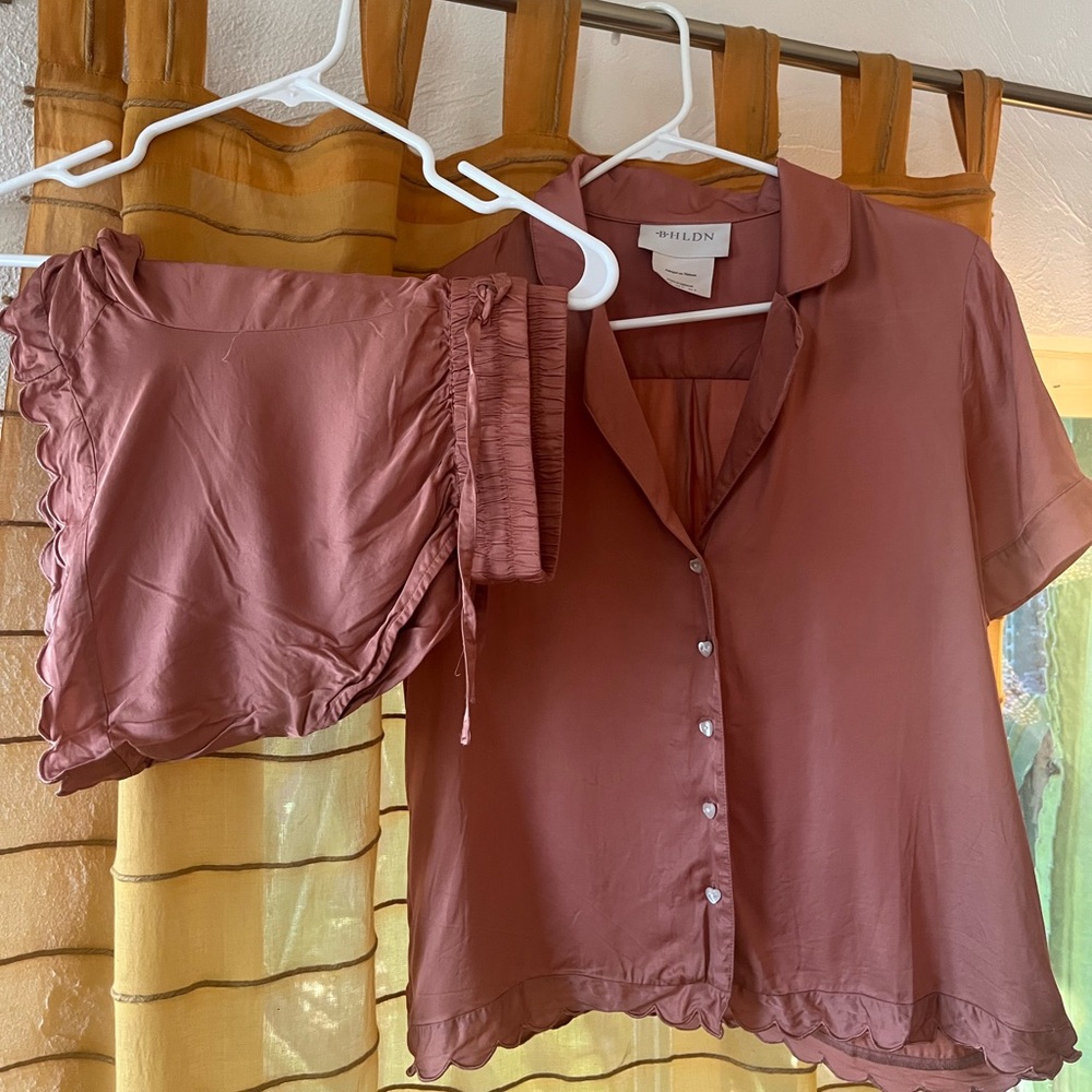 BHLDN juniper scalloped short pajama set